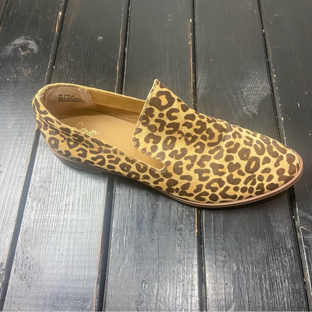 Crown Vintage Women's 6M Animal Print Calf‎ Hair Carla 2 Loafer Close Toe